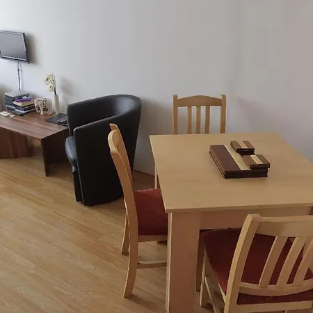 1 Bed In Sunny Day 6 サニービーチ