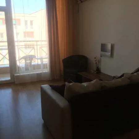 1 Bed In Sunny Day 6 Apartmán *