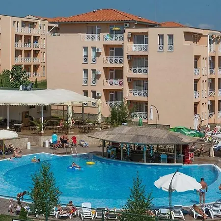 1 Bed In Sunny Day 6 *